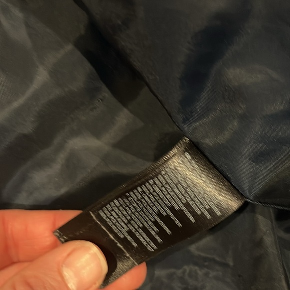 Womens North Face jacket - Picture 8 of 9